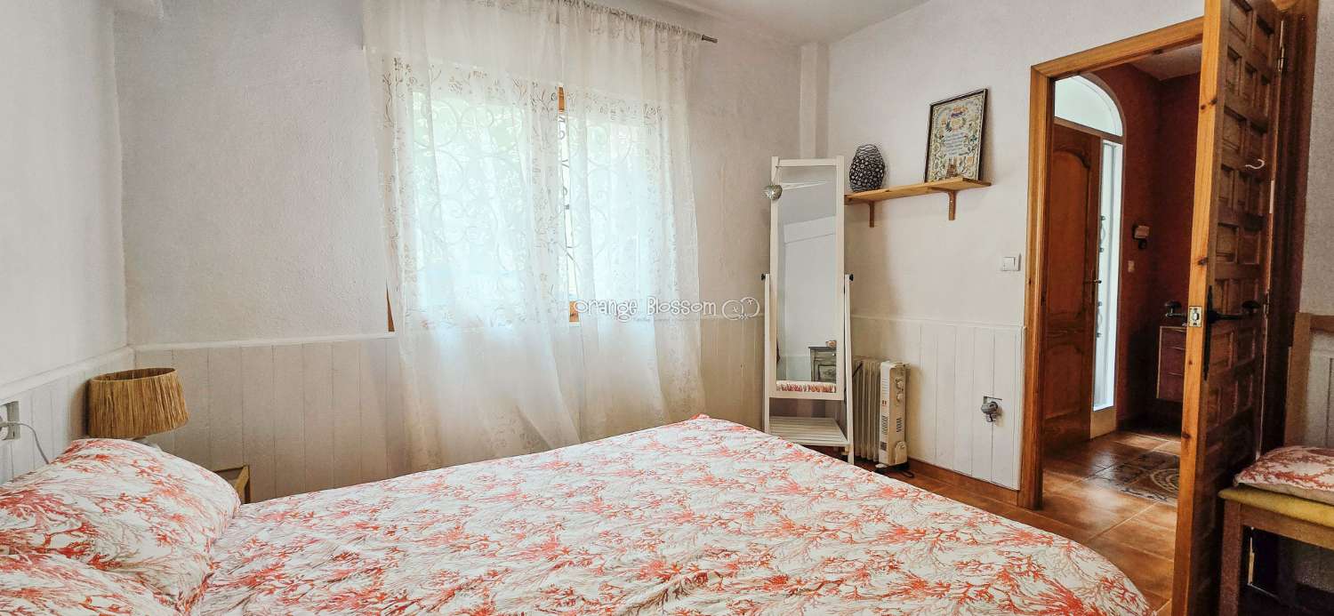 This is a truly charming and beautifully presented home, offering space, character and lifestyle in equal measure.