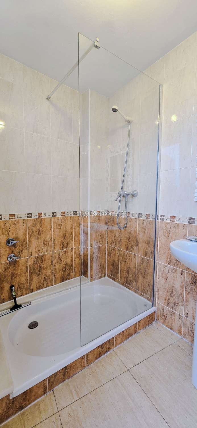 This is a truly charming and beautifully presented home, offering space, character and lifestyle in equal measure.