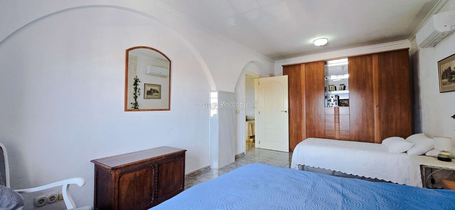 This charming town house oﬀers several unique features that are rarely found in traditional village properties.