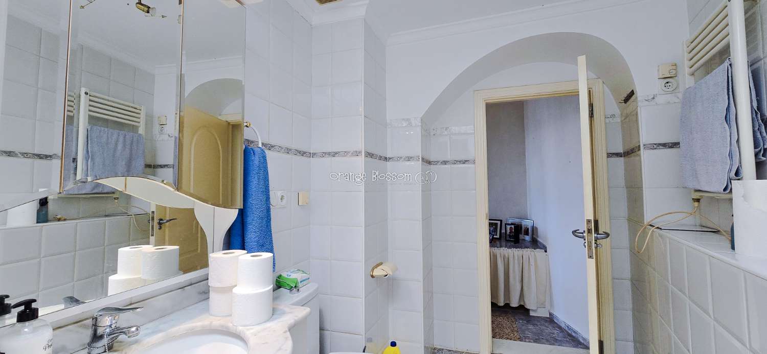 This charming town house oﬀers several unique features that are rarely found in traditional village properties.