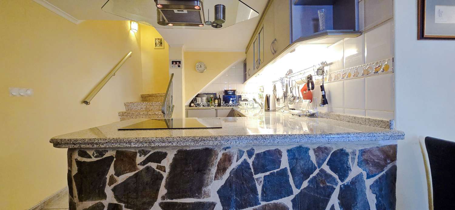 This charming town house oﬀers several unique features that are rarely found in traditional village properties.