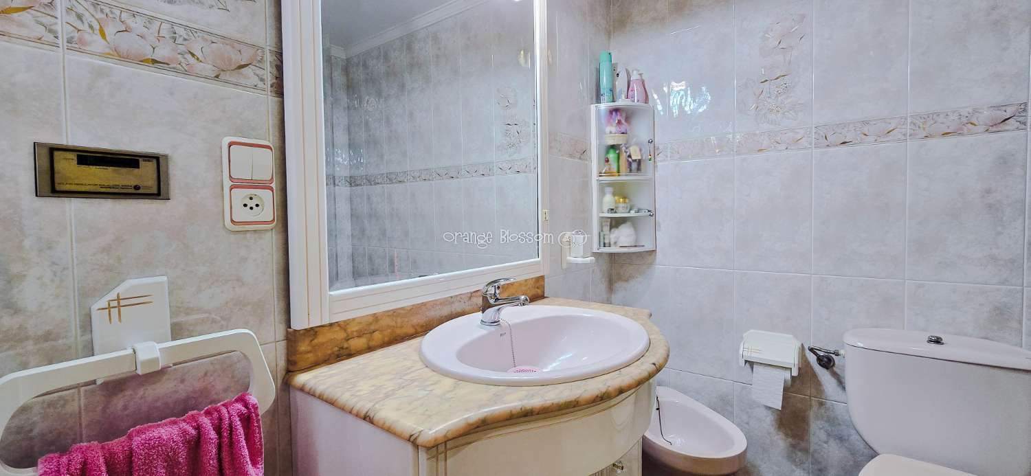 Peace and quiet with fabulous costal views.