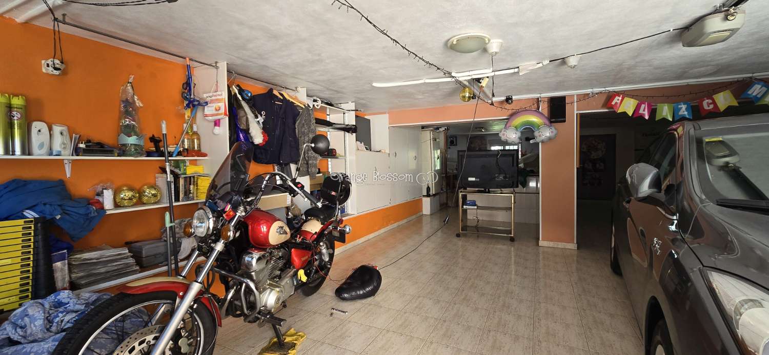 Peace and quiet with fabulous costal views.