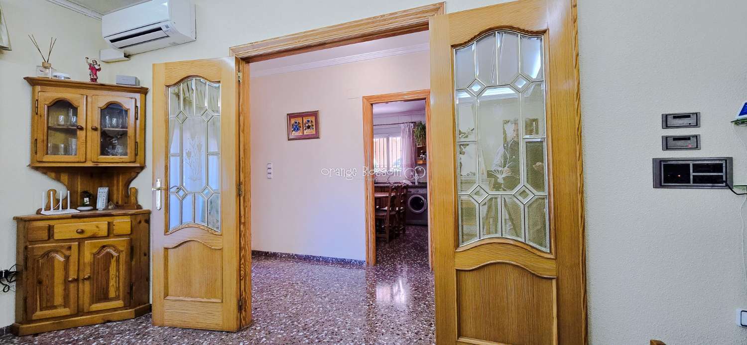 Peace and quiet with fabulous costal views.