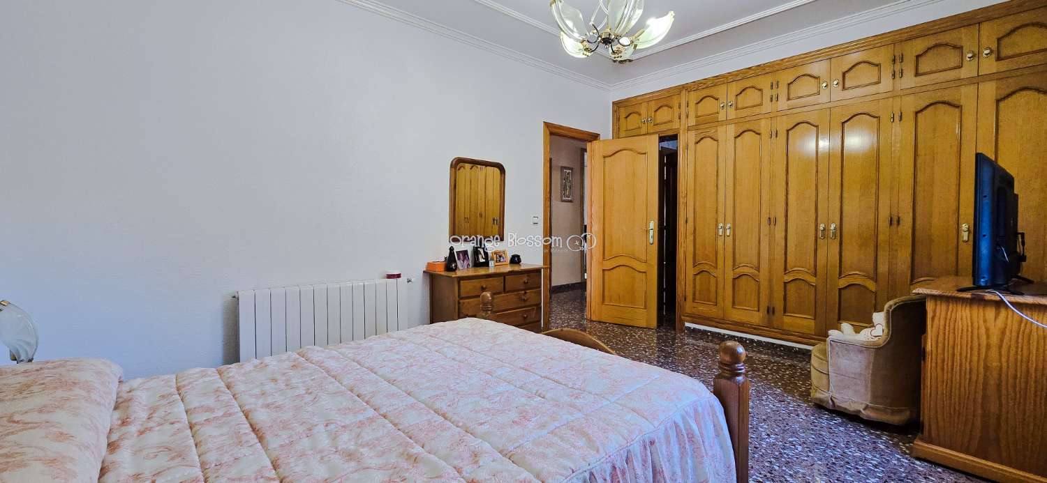 Peace and quiet with fabulous costal views.