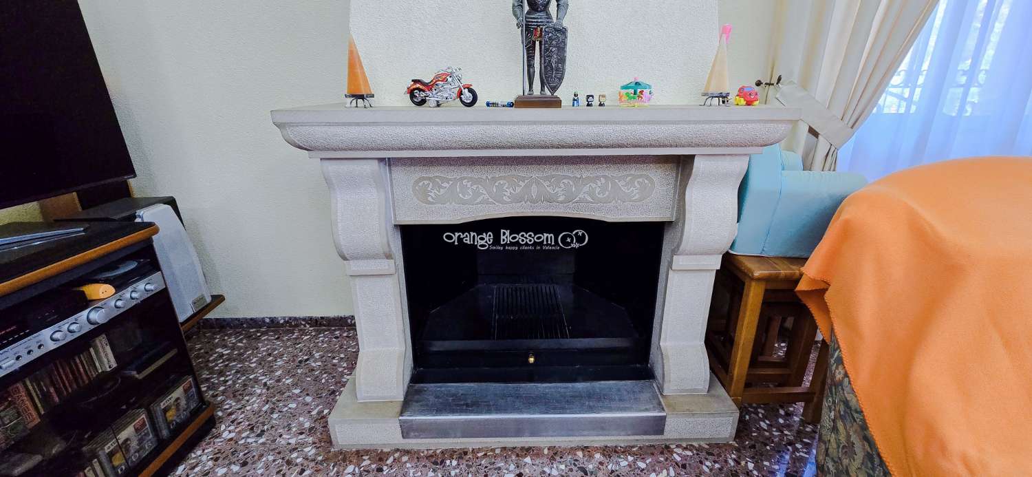 Peace and quiet with fabulous costal views.