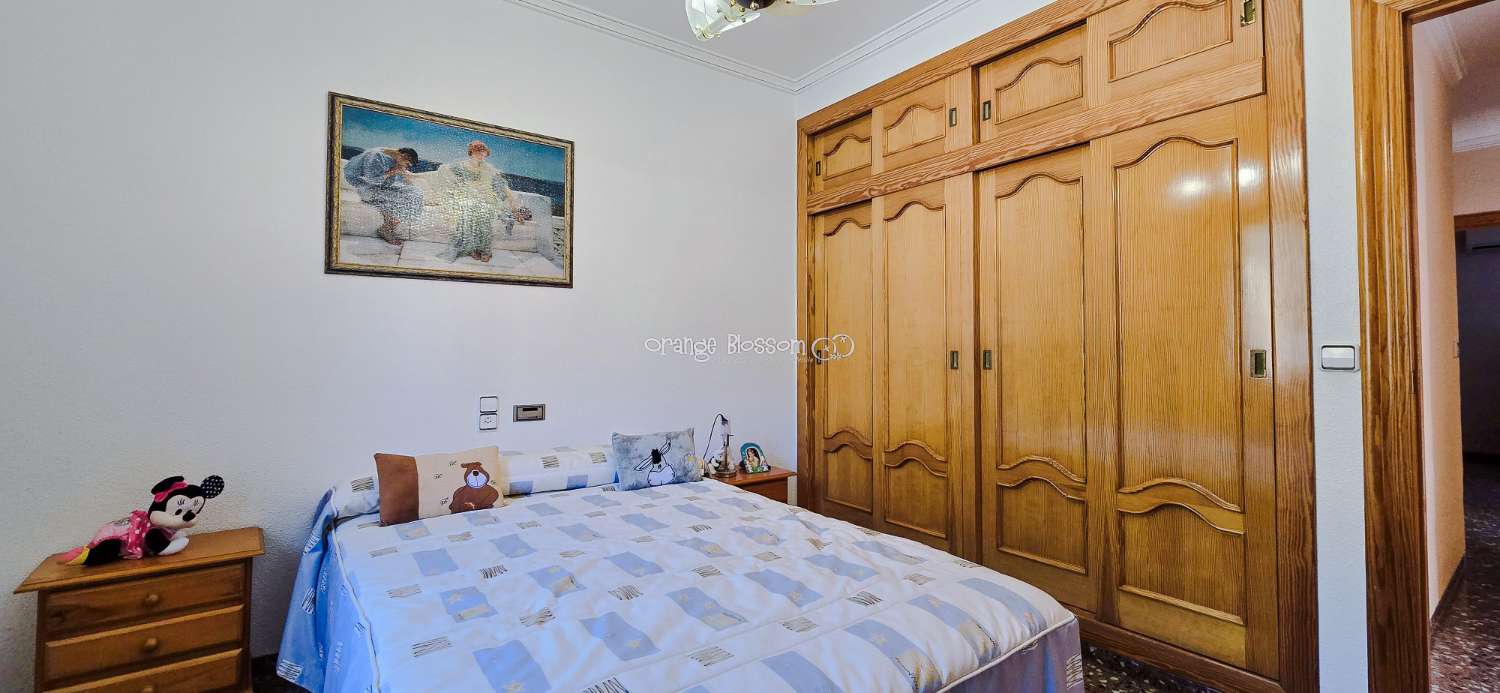 Peace and quiet with fabulous costal views.