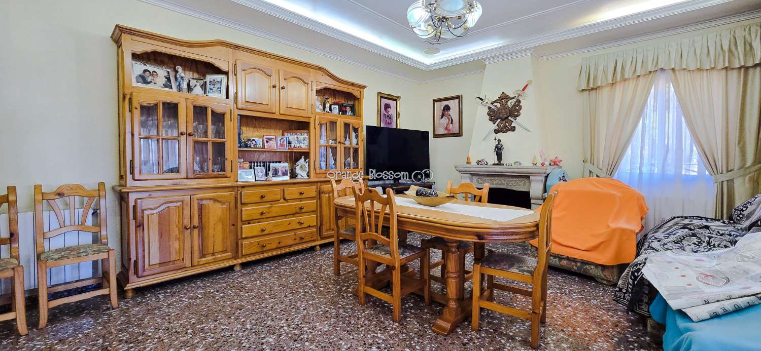 Peace and quiet with fabulous costal views.