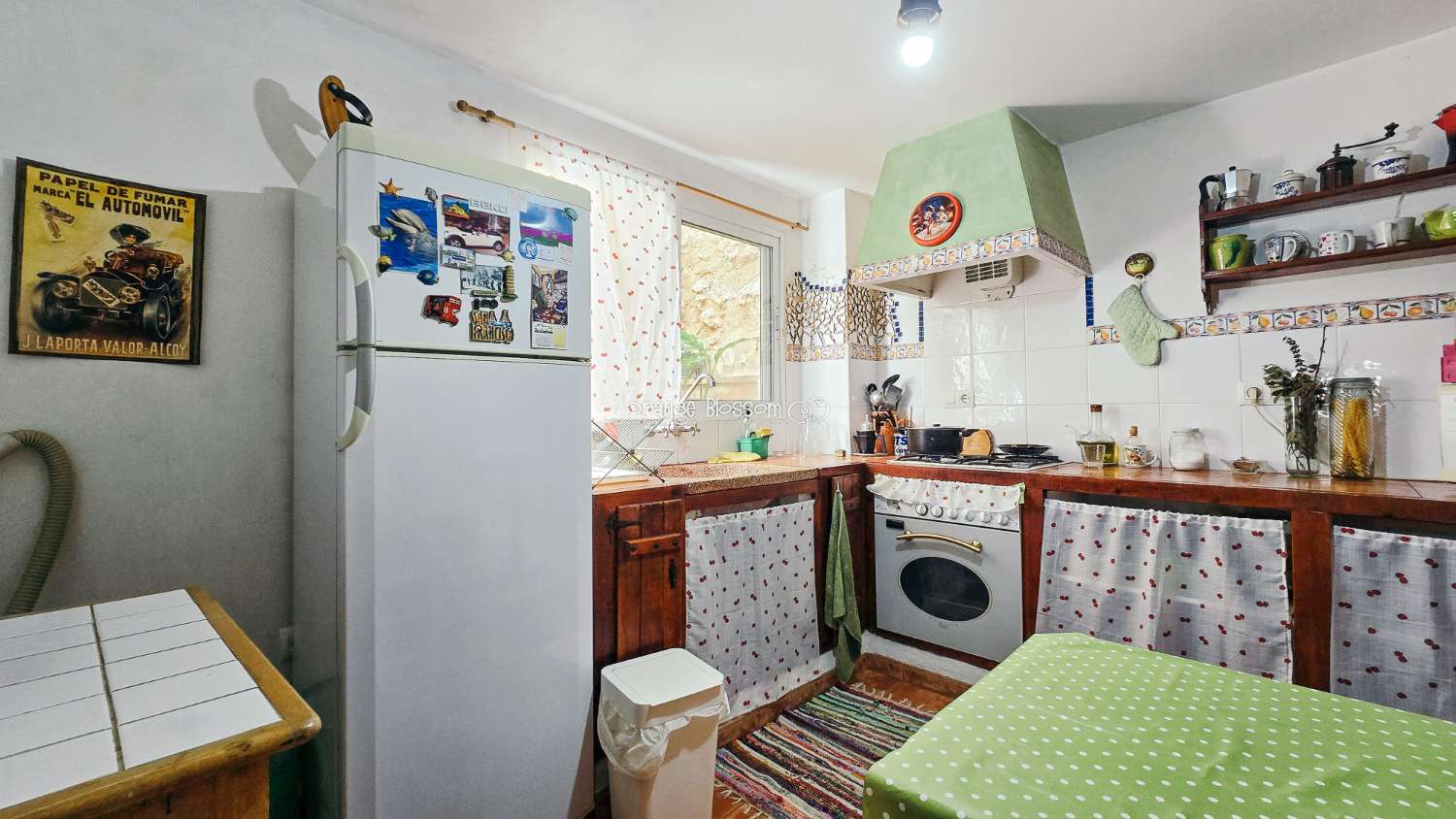 A charming and cosy village house ready to move into.