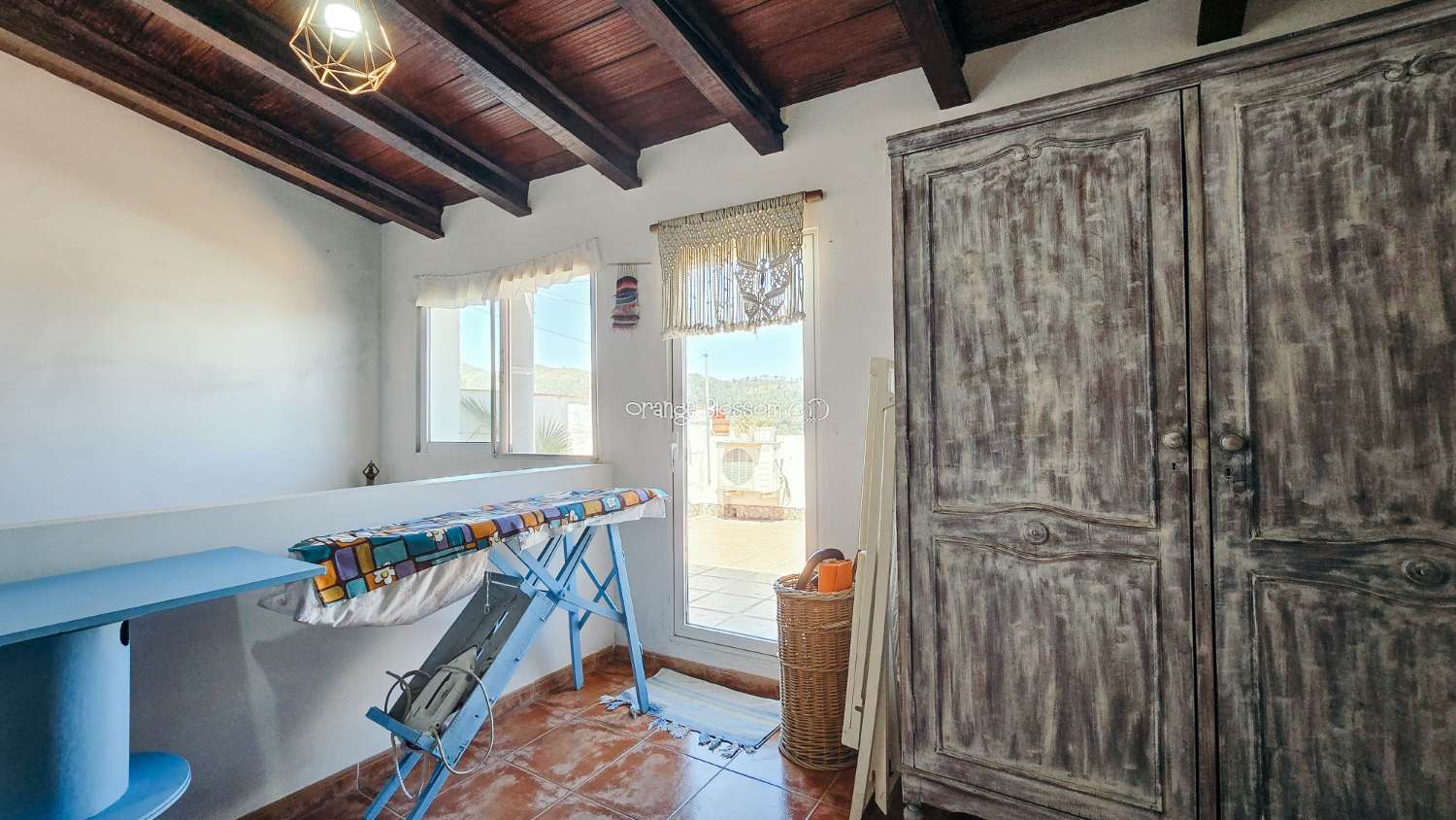 A charming and cosy village house ready to move into.