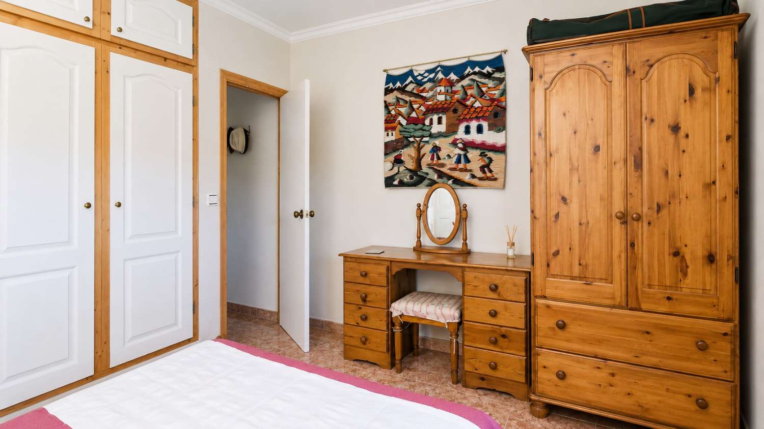 Charming Country Villa with Beautiful Gardens, Swimming Pool and Stunning Valley Views