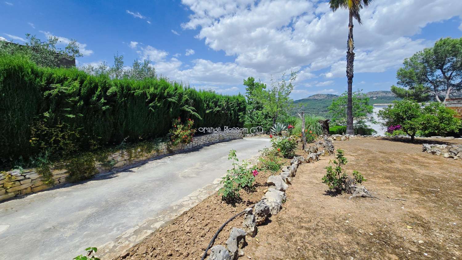 Charming Country Villa with Beautiful Gardens, Swimming Pool and Stunning Valley Views