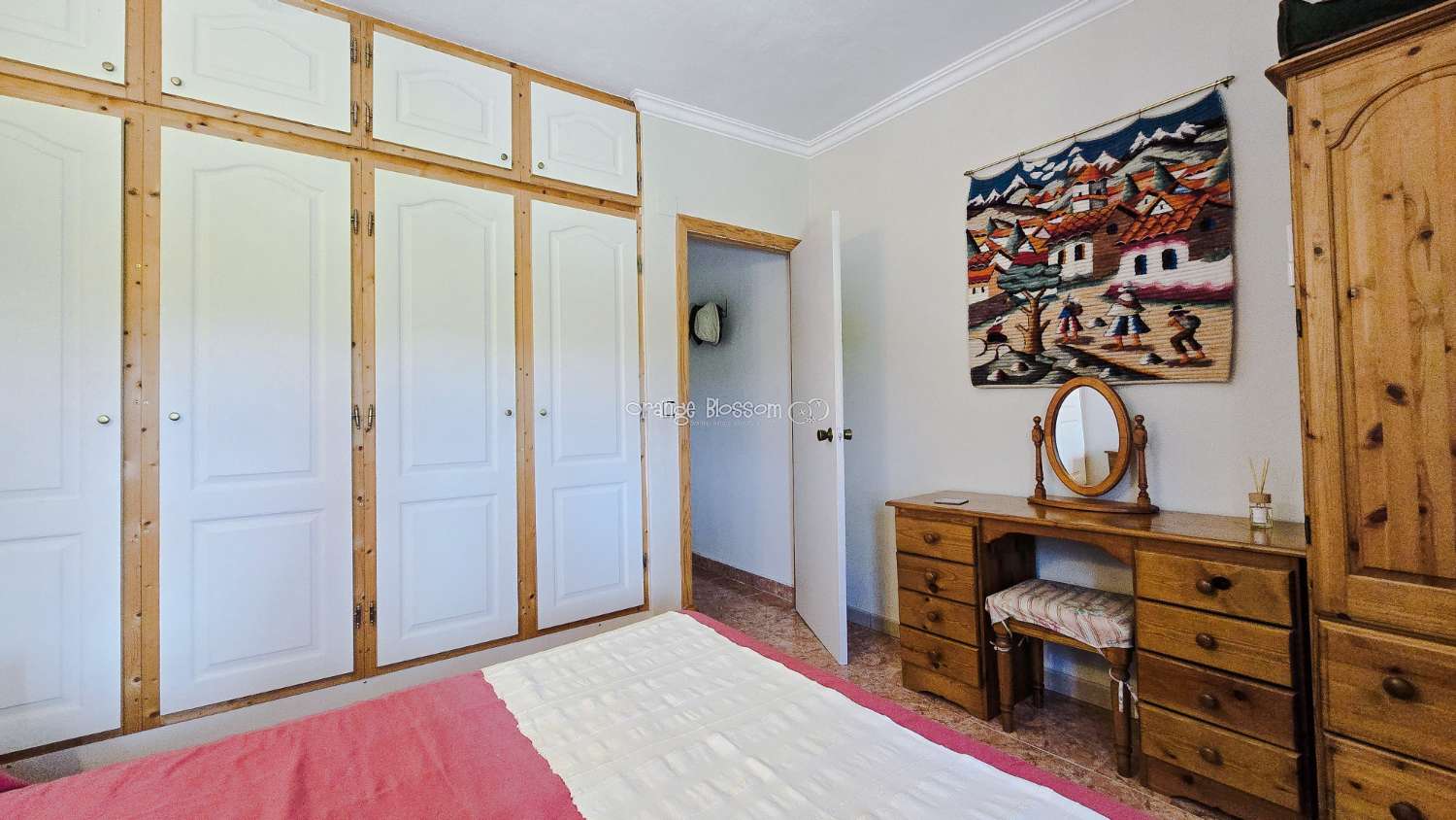 Charming Country Villa with Beautiful Gardens, Swimming Pool and Stunning Valley Views