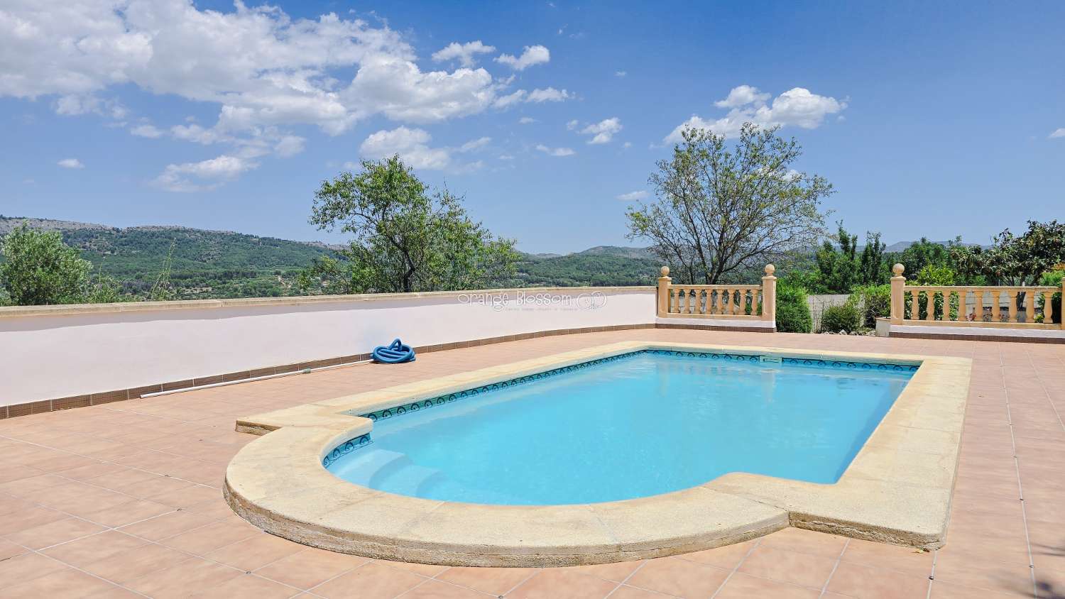 Charming Country Villa with Beautiful Gardens, Swimming Pool and Stunning Valley Views