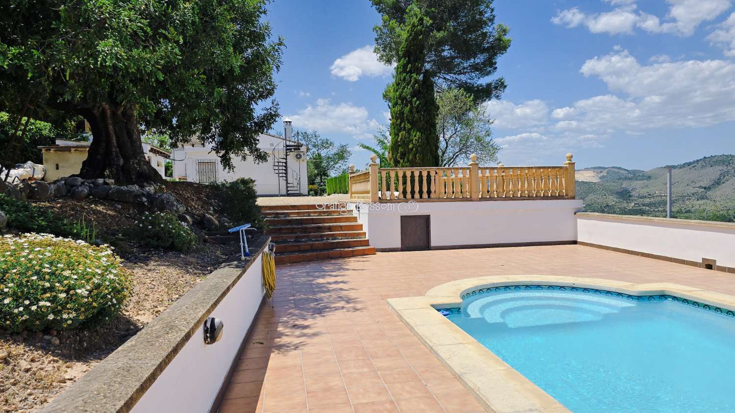 Charming Country Villa with Beautiful Gardens, Swimming Pool and Stunning Valley Views