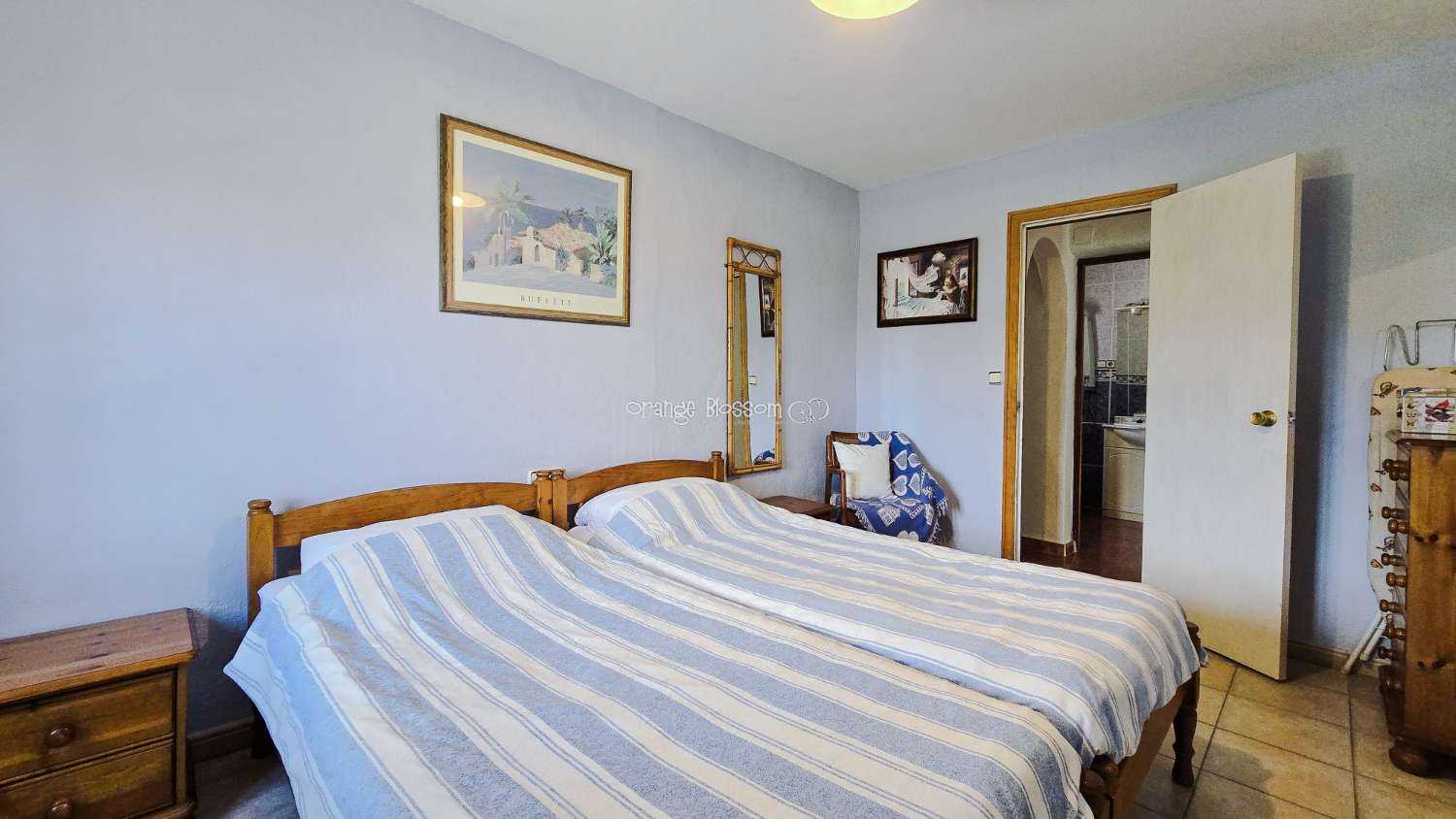Charming Country Villa with Beautiful Gardens, Swimming Pool and Stunning Valley Views