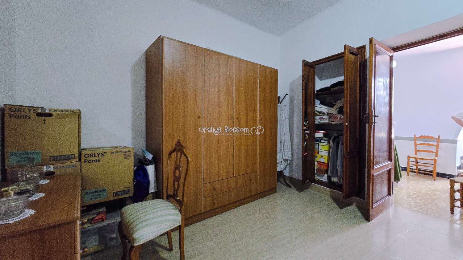 Townhouse with Spectacular Church, Sea and Rooftop Views in the Heart of Oliva