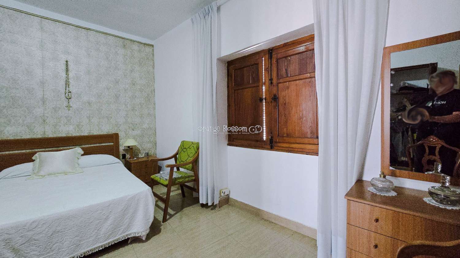 Townhouse with Spectacular Church, Sea and Rooftop Views in the Heart of Oliva