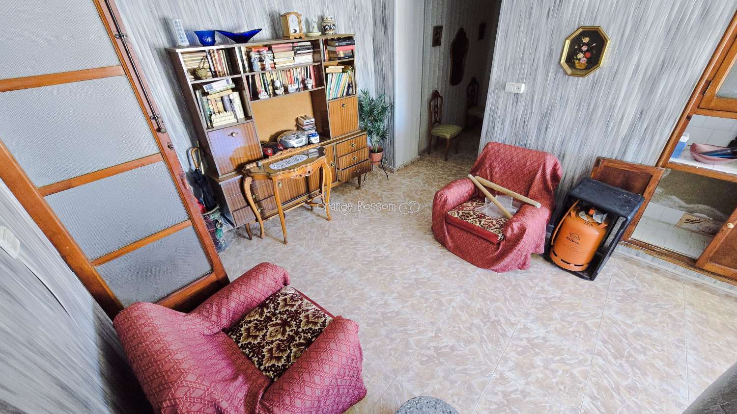 Townhouse with Spectacular Church, Sea and Rooftop Views in the Heart of Oliva