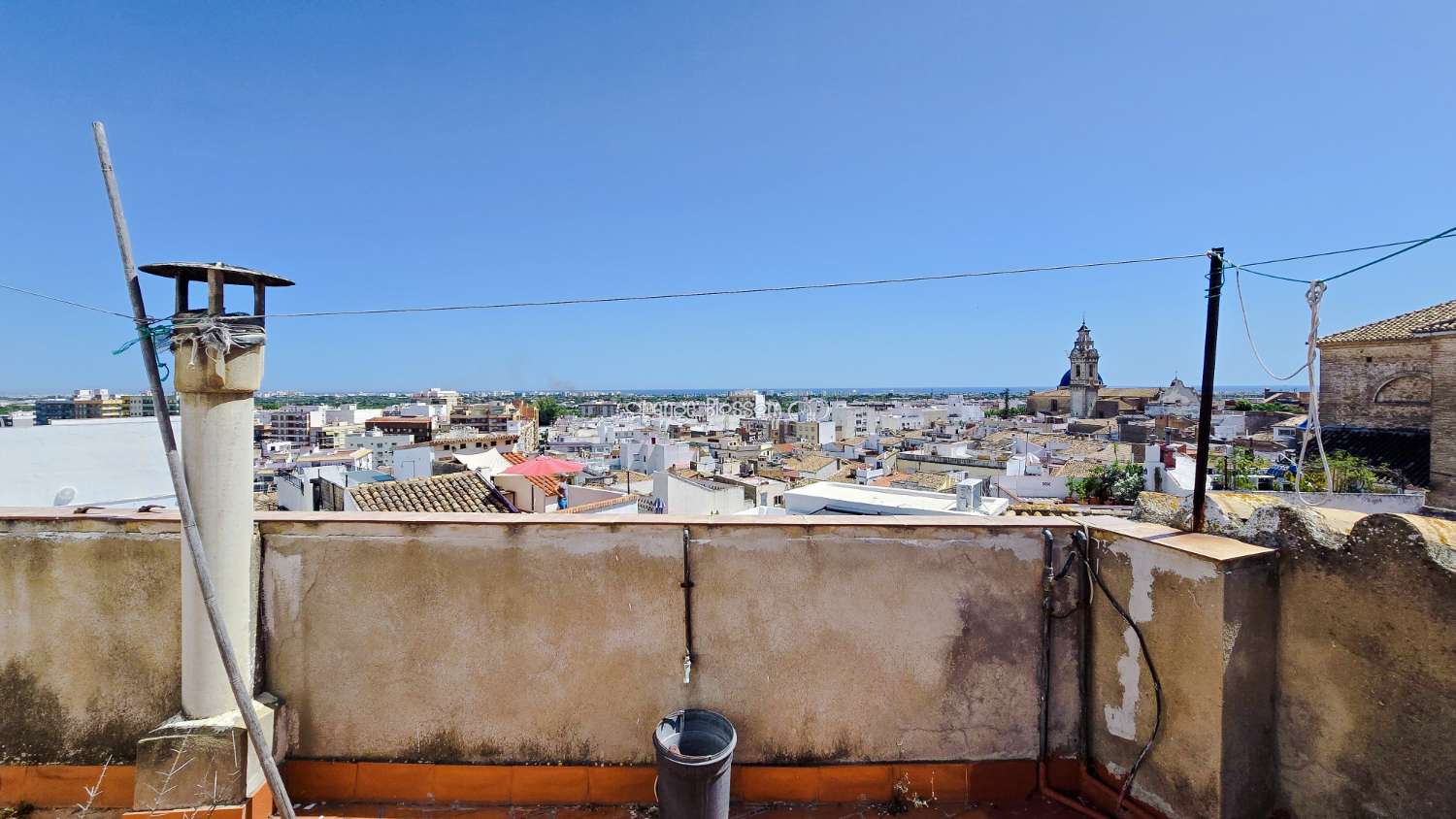 Townhouse with Spectacular Church, Sea and Rooftop Views in the Heart of Oliva