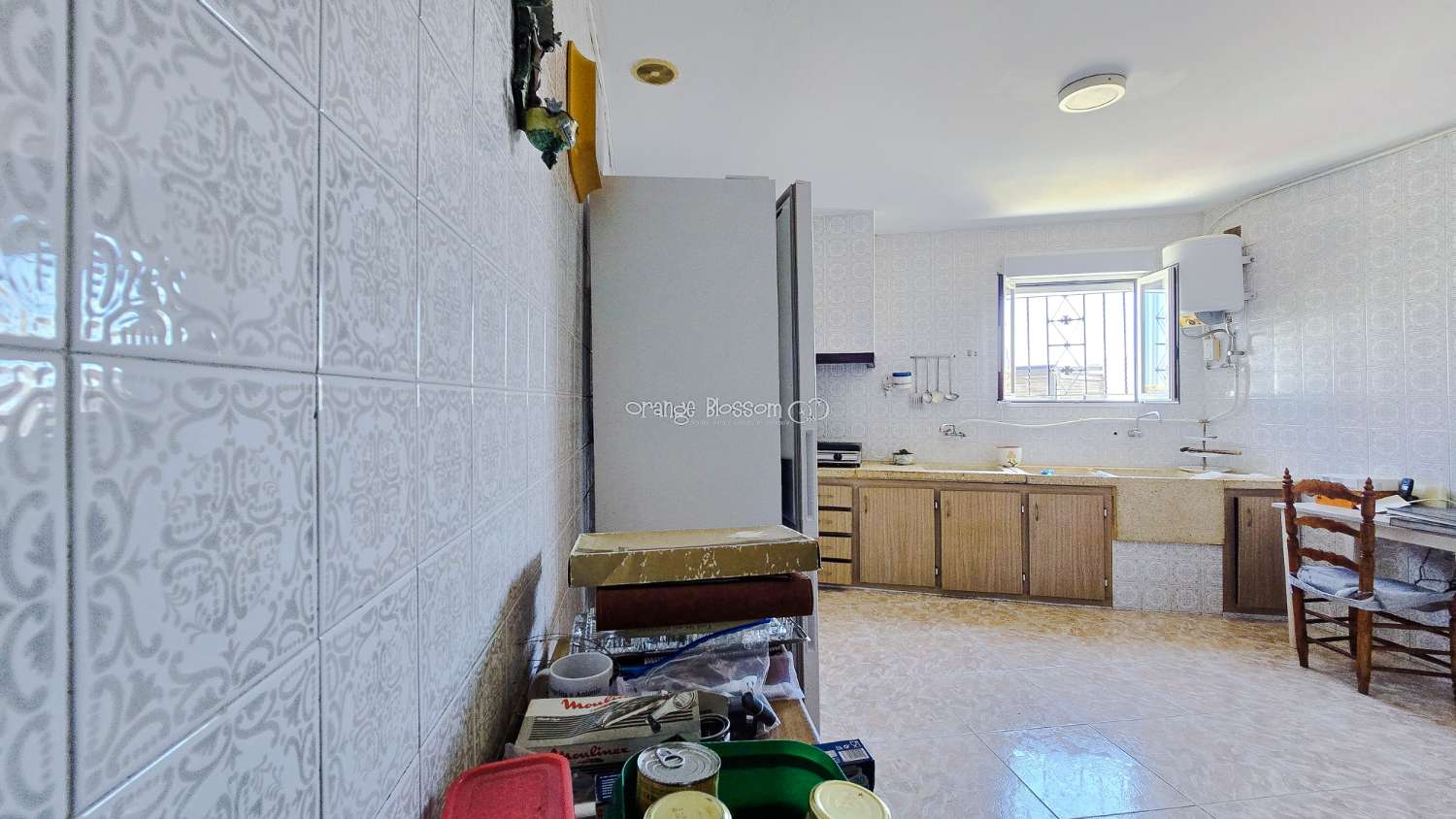 Townhouse with Spectacular Church, Sea and Rooftop Views in the Heart of Oliva