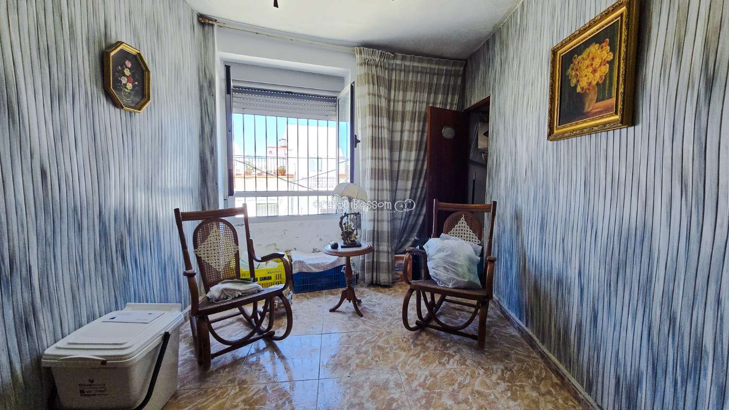 Townhouse with Spectacular Church, Sea and Rooftop Views in the Heart of Oliva