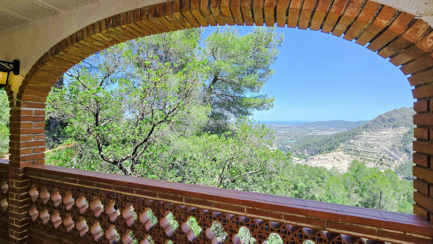A Truly Unique Mountain Retreat with Spectacular Mediterranean Views