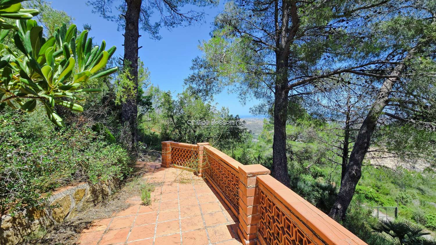 A Truly Unique Mountain Retreat with Spectacular Mediterranean Views