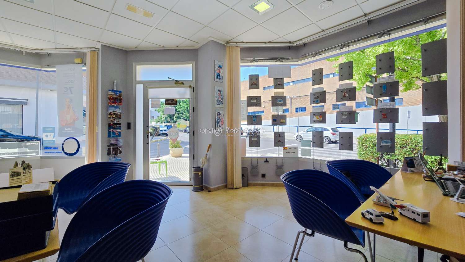 Local comercial con excelente potencial para convertirlo en una vivienda en planta baja – Villalonga, La Safor