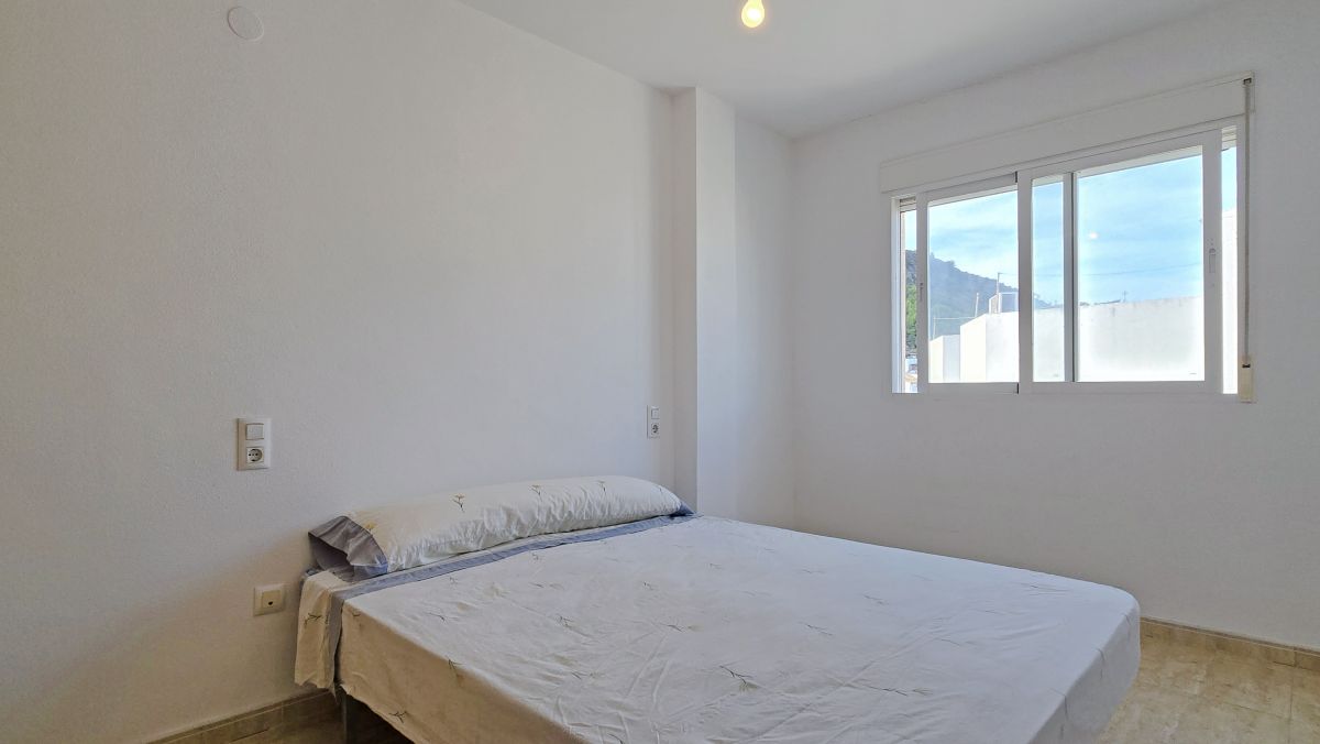 Penthouse apartment in Ador with huge terrace and sea views