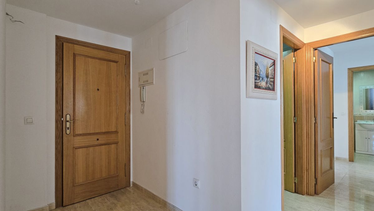 Penthouse apartment in Ador with huge terrace and sea views