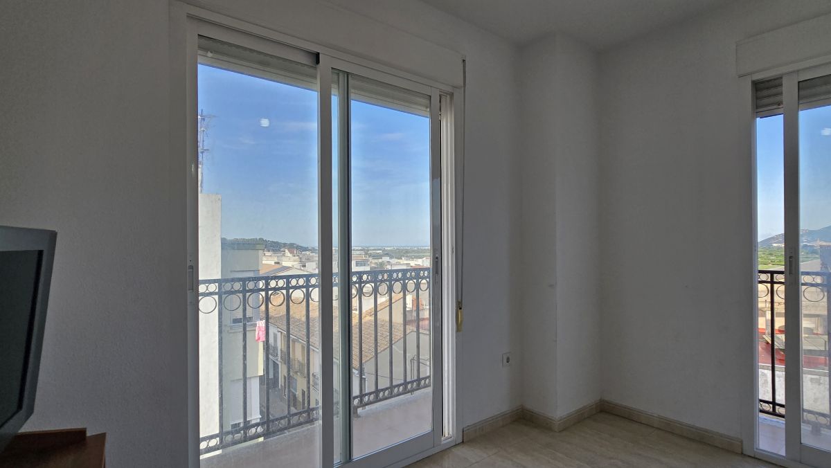 Penthouse apartment in Ador with huge terrace and sea views