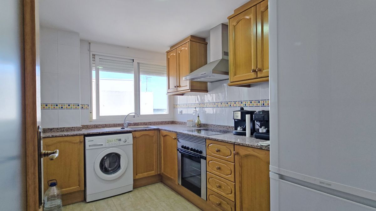 Penthouse apartment in Ador with huge terrace and sea views