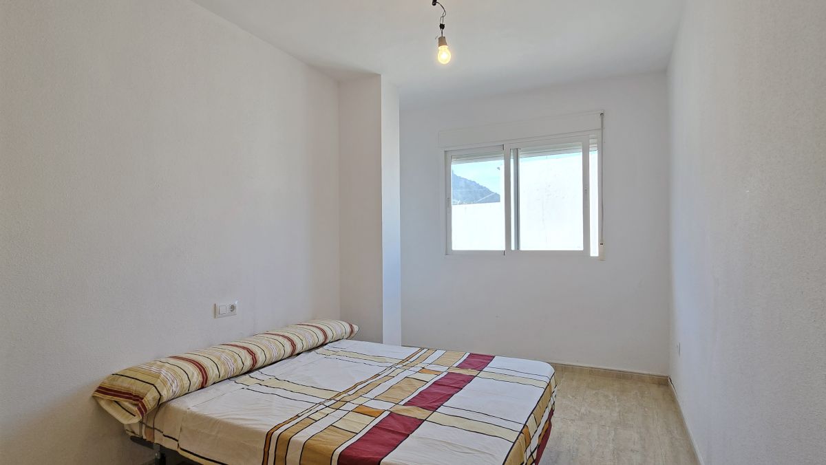 Penthouse apartment in Ador with huge terrace and sea views