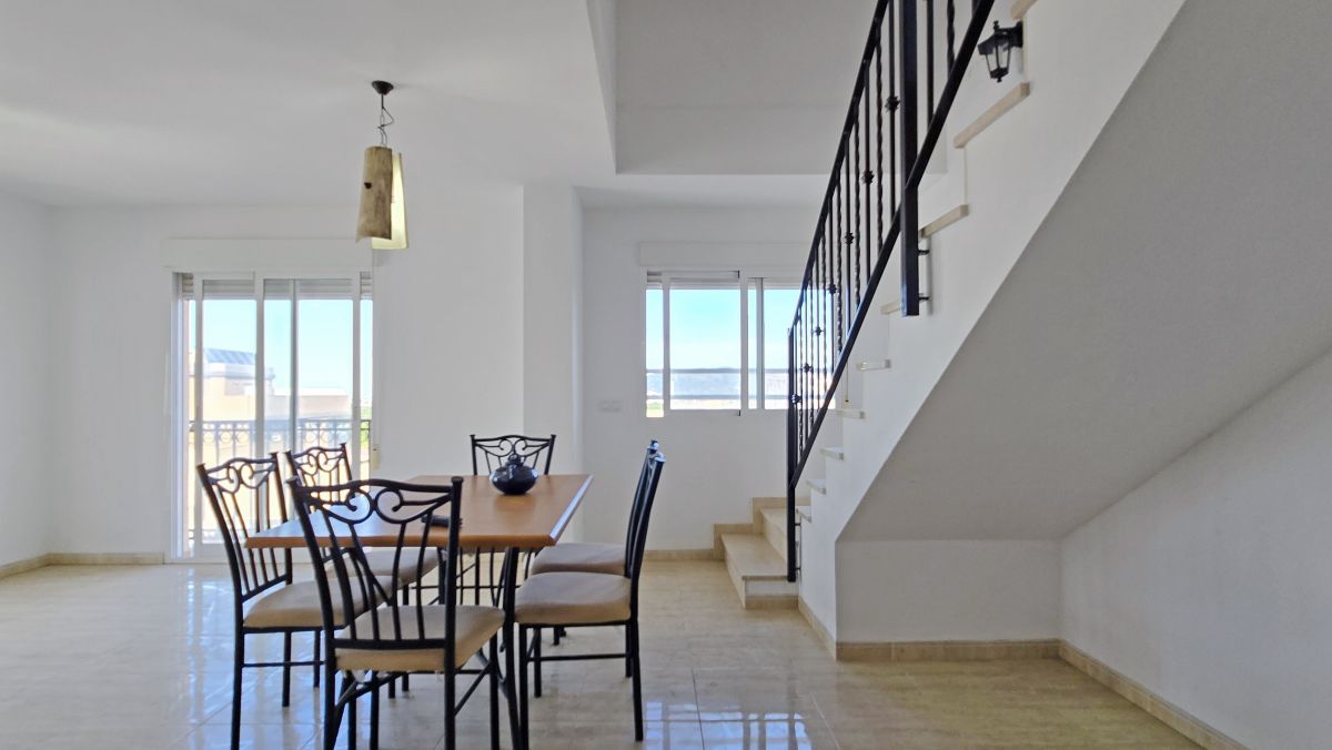 Penthouse apartment in Ador with huge terrace and sea views
