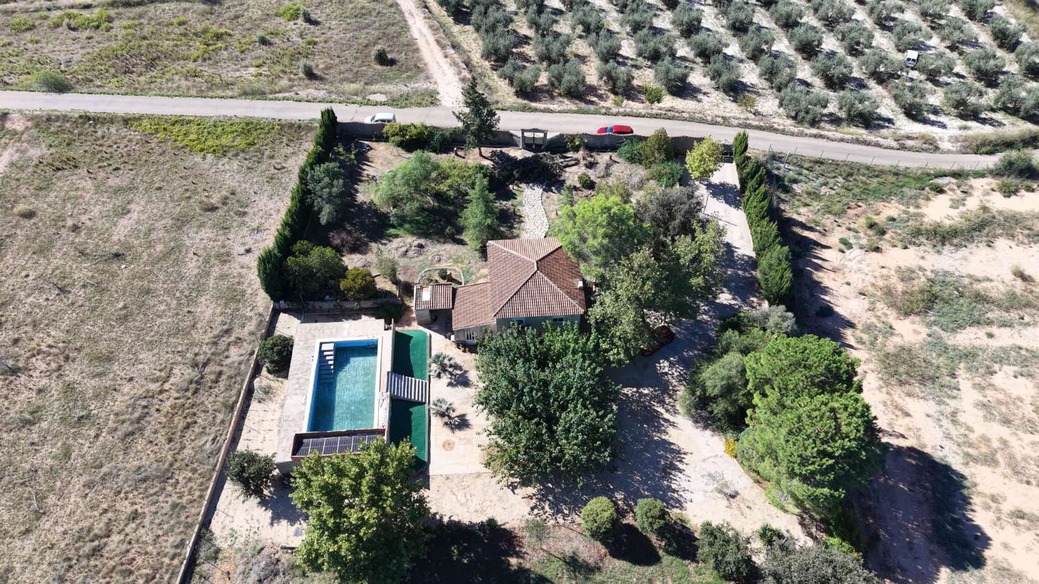 Großes Chalet in Afarrasi, 3 Schlafzimmer, 2 Badezimmer