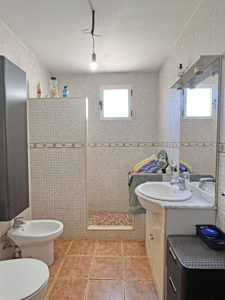 Großes Chalet in Afarrasi, 3 Schlafzimmer, 2 Badezimmer