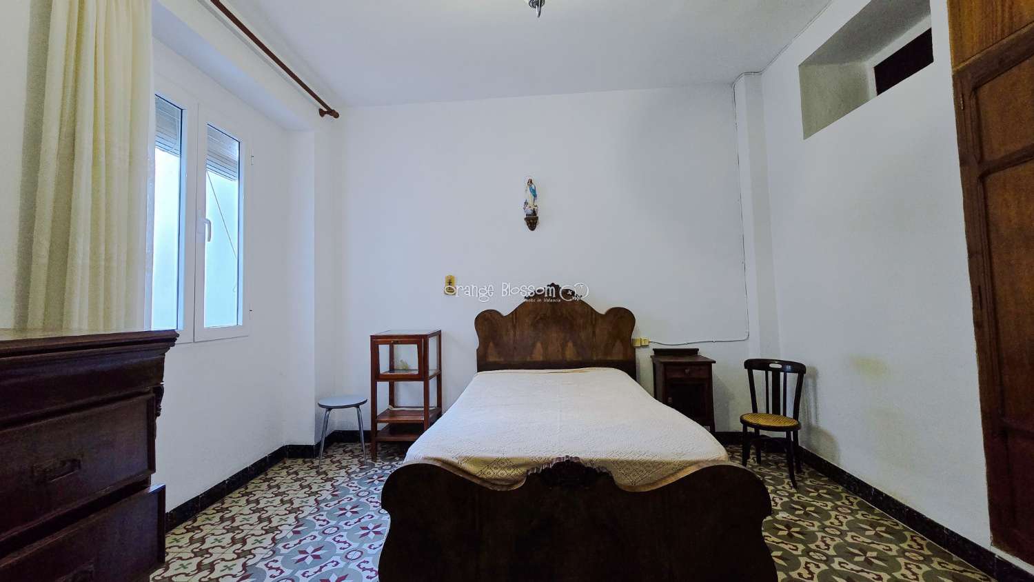 A large family house in the popular village of La Font den Carros.