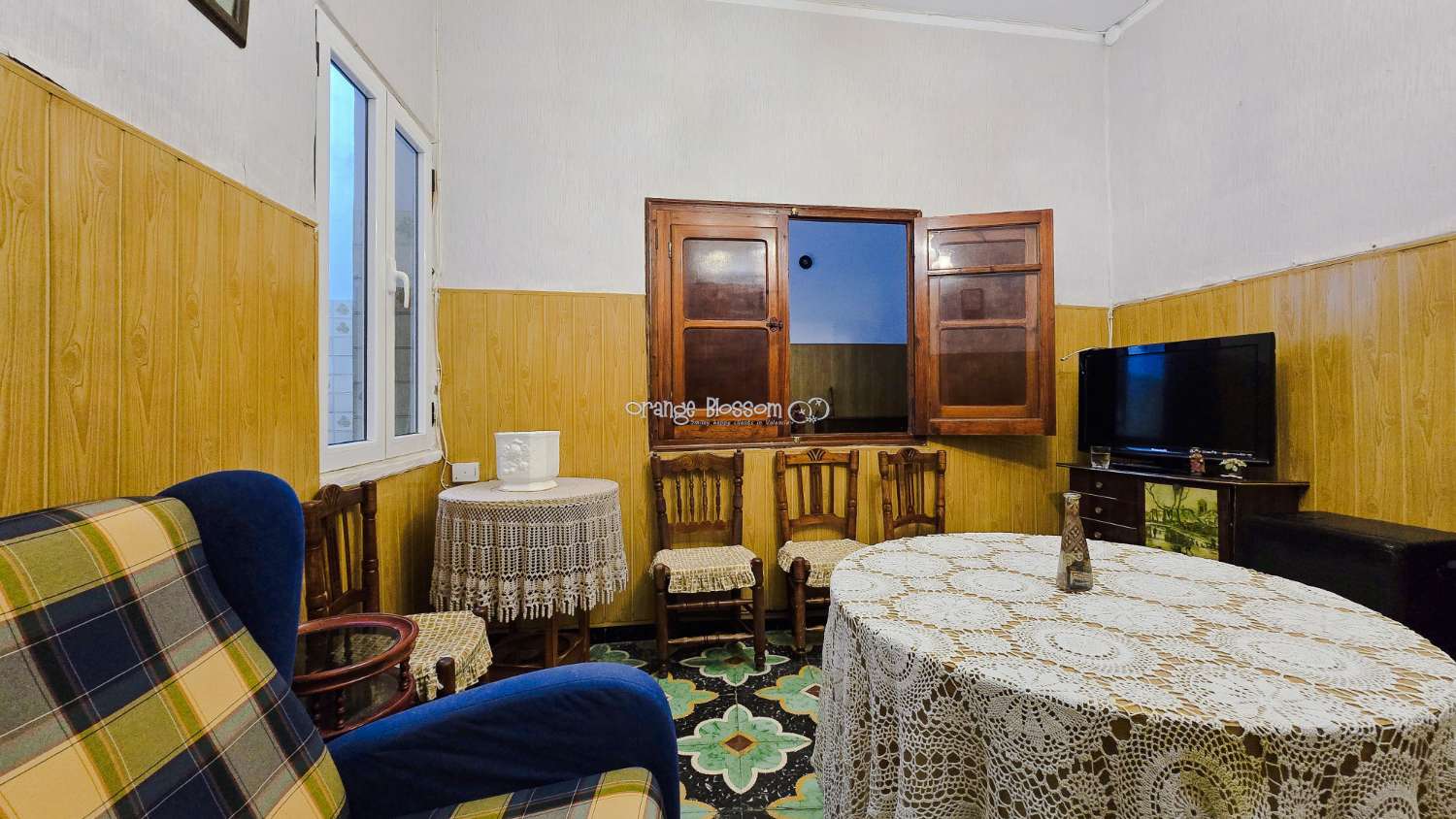 A large family house in the popular village of La Font den Carros.