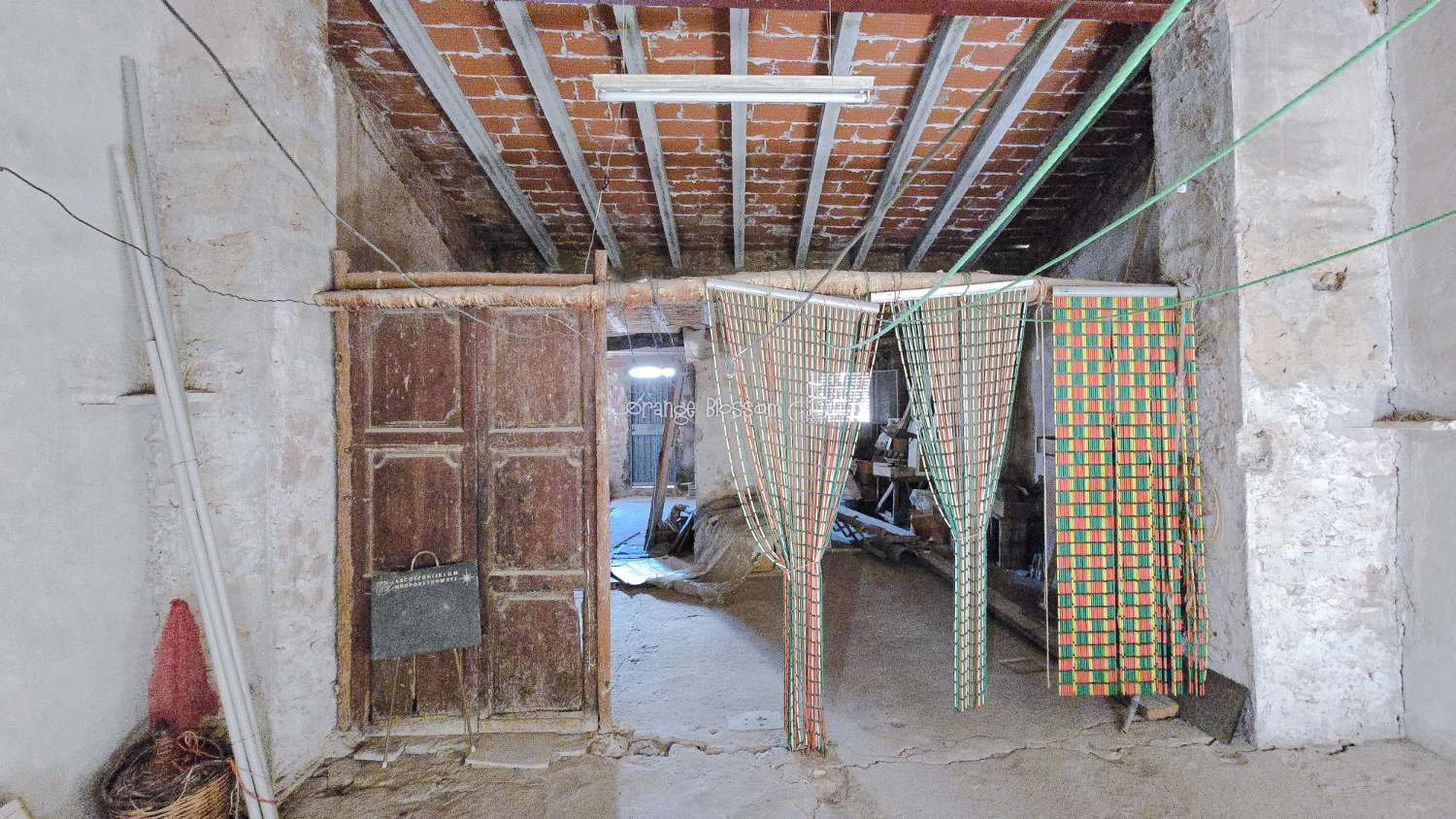 A large family house in the popular village of La Font den Carros.