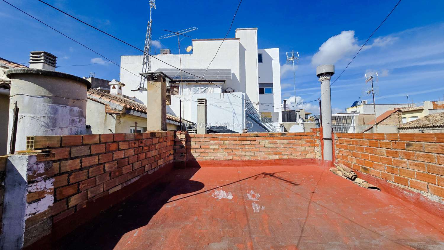 A large family house in the popular village of La Font den Carros.