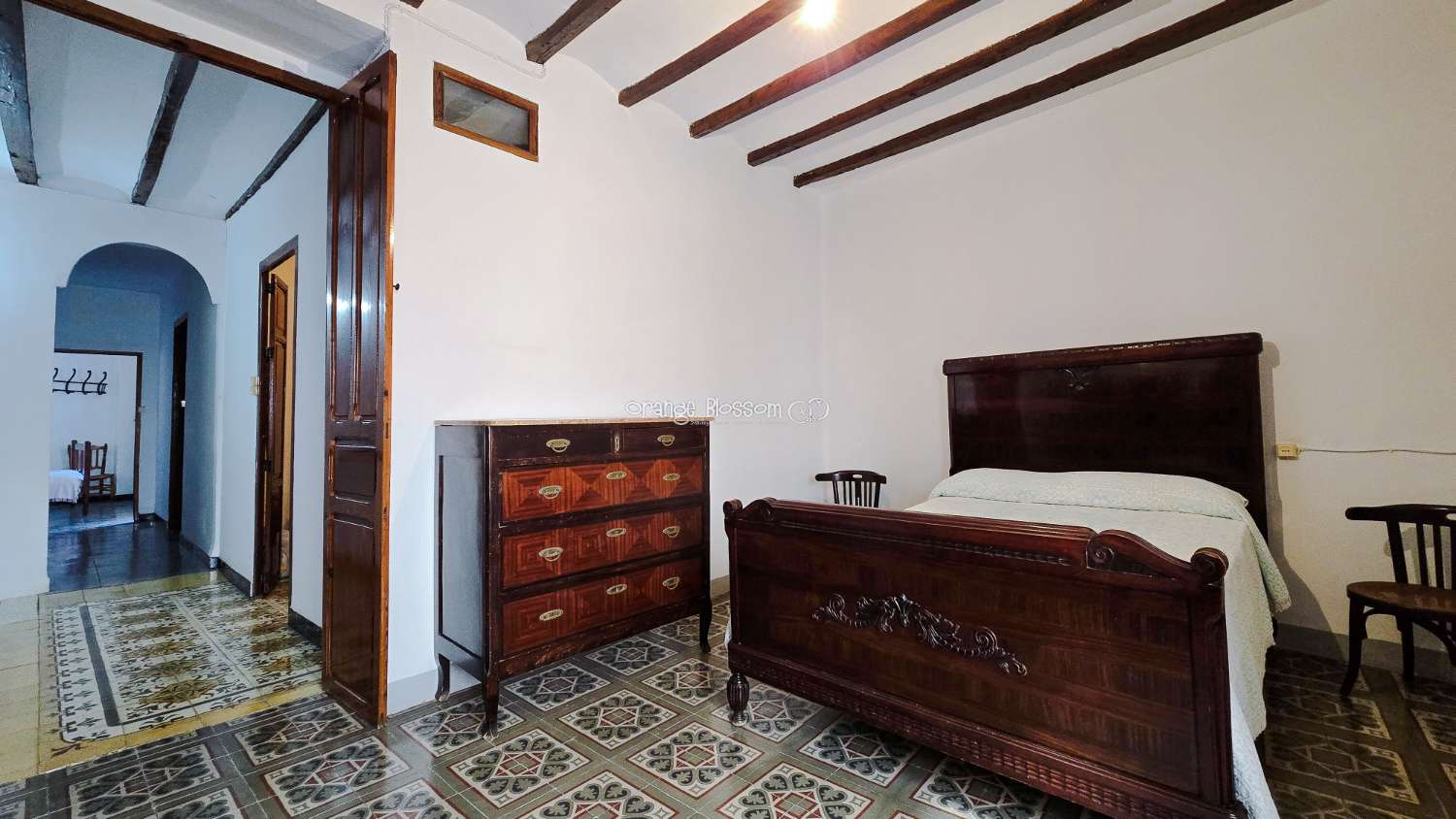 A large family house in the popular village of La Font den Carros.