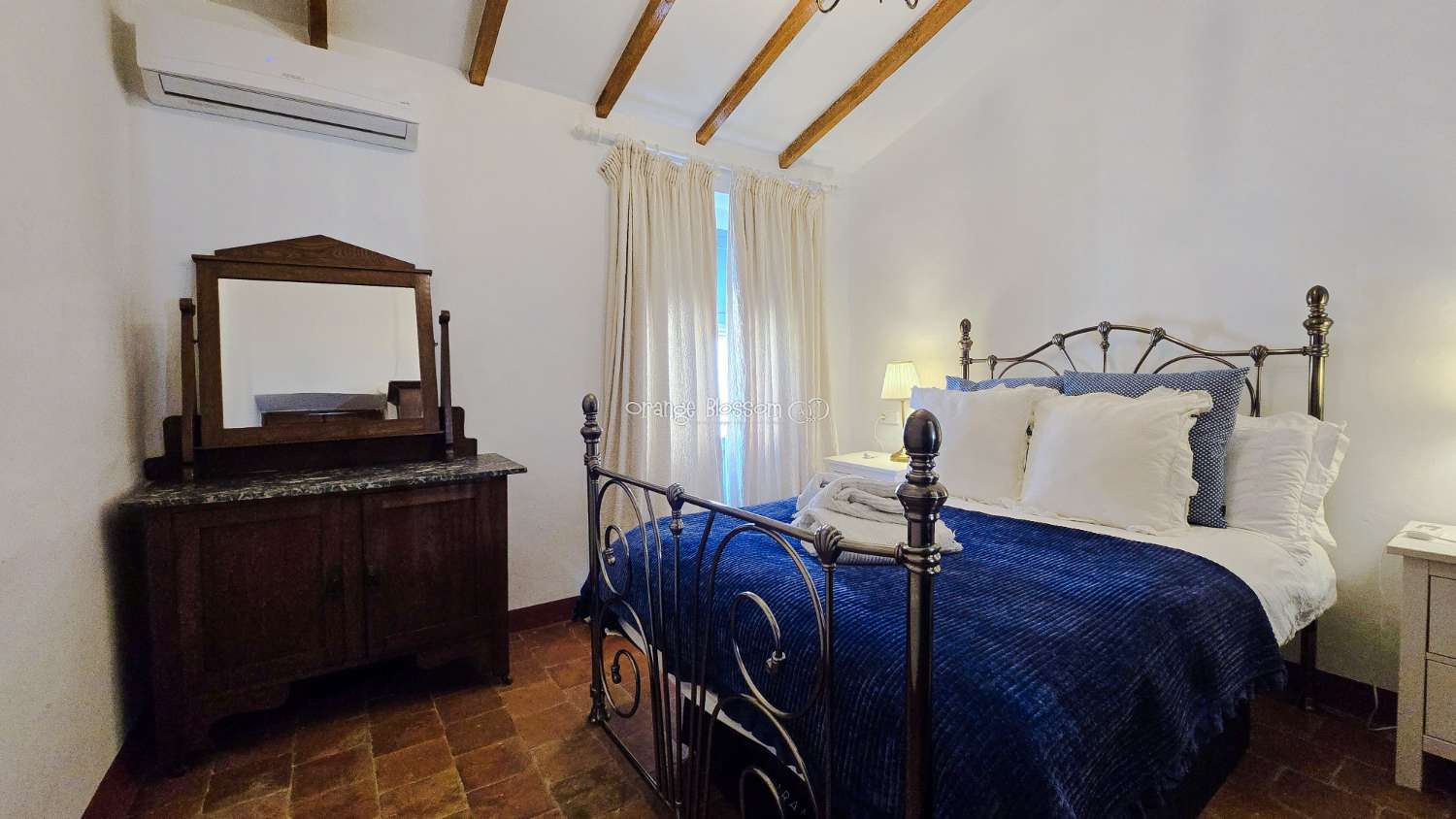 Beautifully Restored Townhouse with Independent Guest Annexe in Villalonga