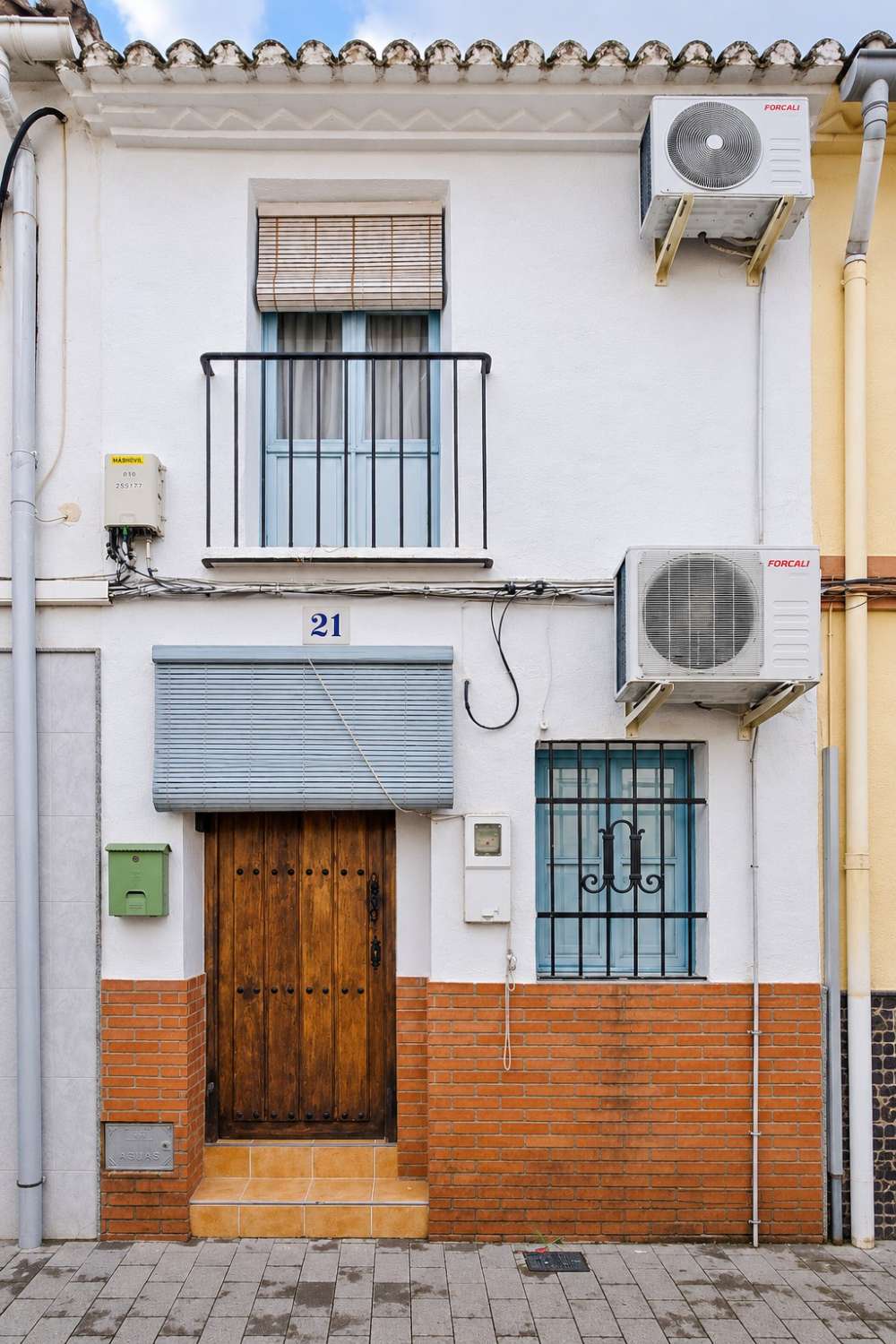 Beautifully Restored Townhouse with Independent Guest Annexe in Villalonga