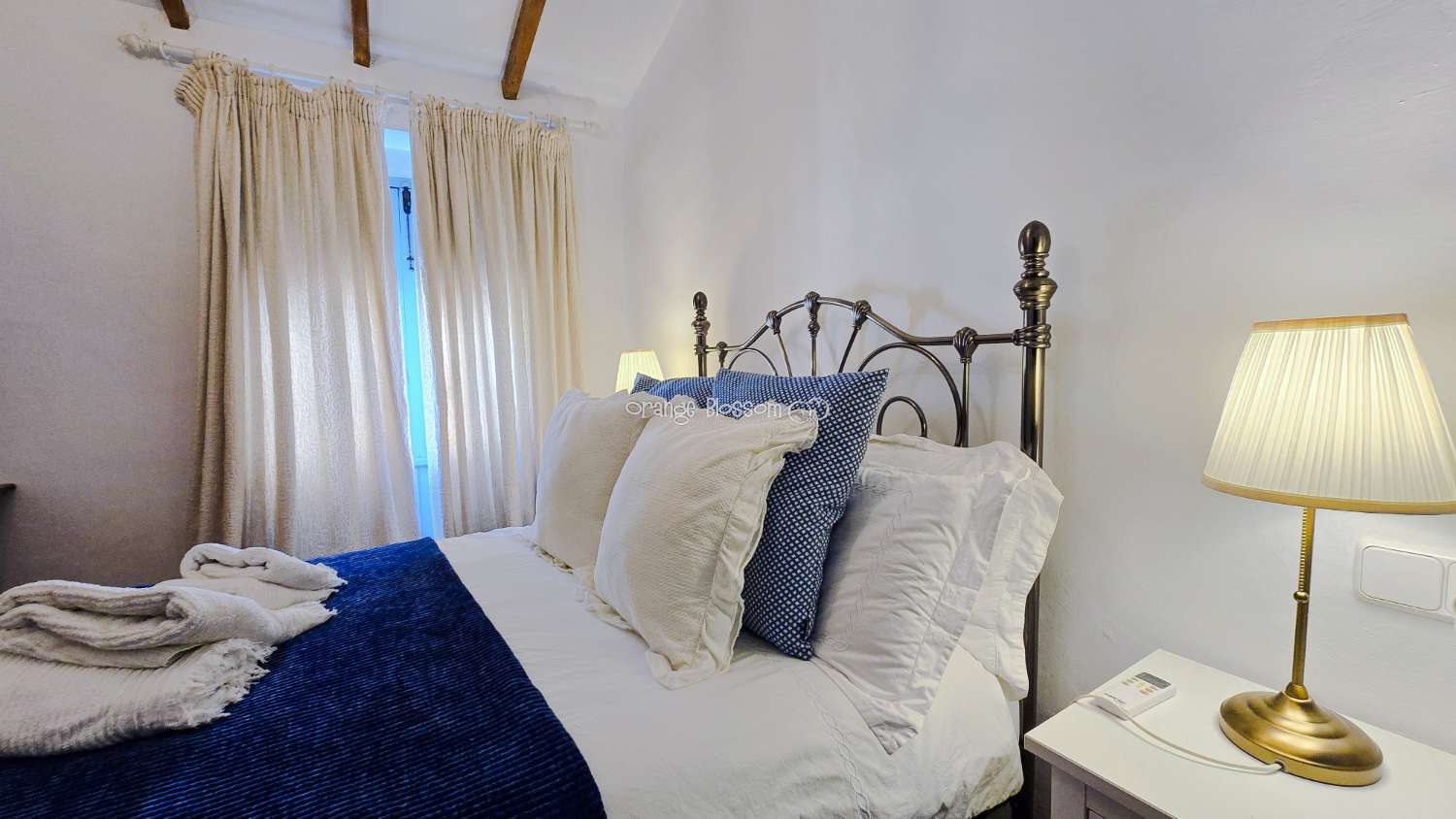 Beautifully Restored Townhouse with Independent Guest Annexe in Villalonga