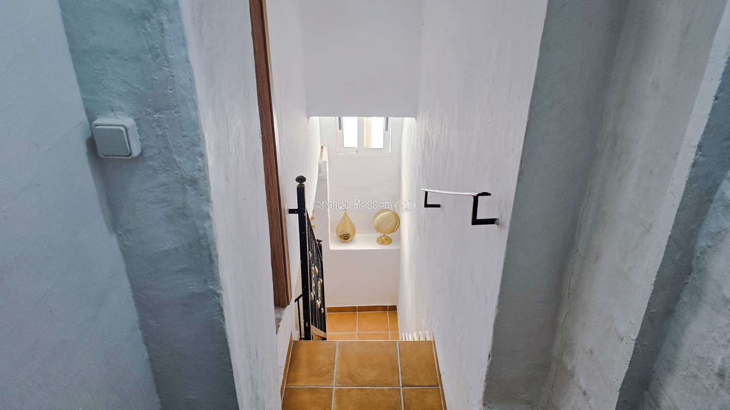 Beautifully Restored Townhouse with Independent Guest Annexe in Villalonga