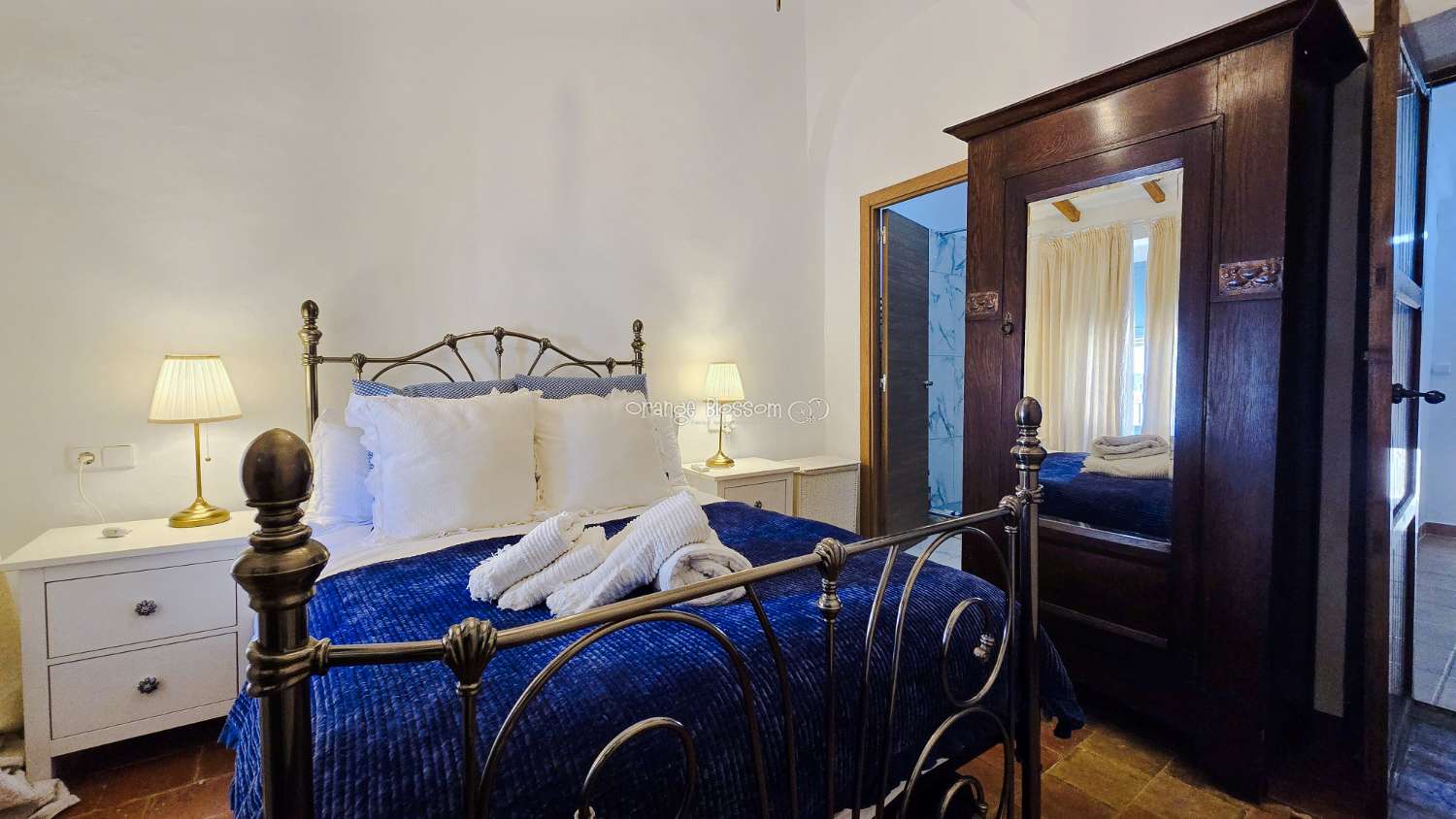 Beautifully Restored Townhouse with Independent Guest Annexe in Villalonga