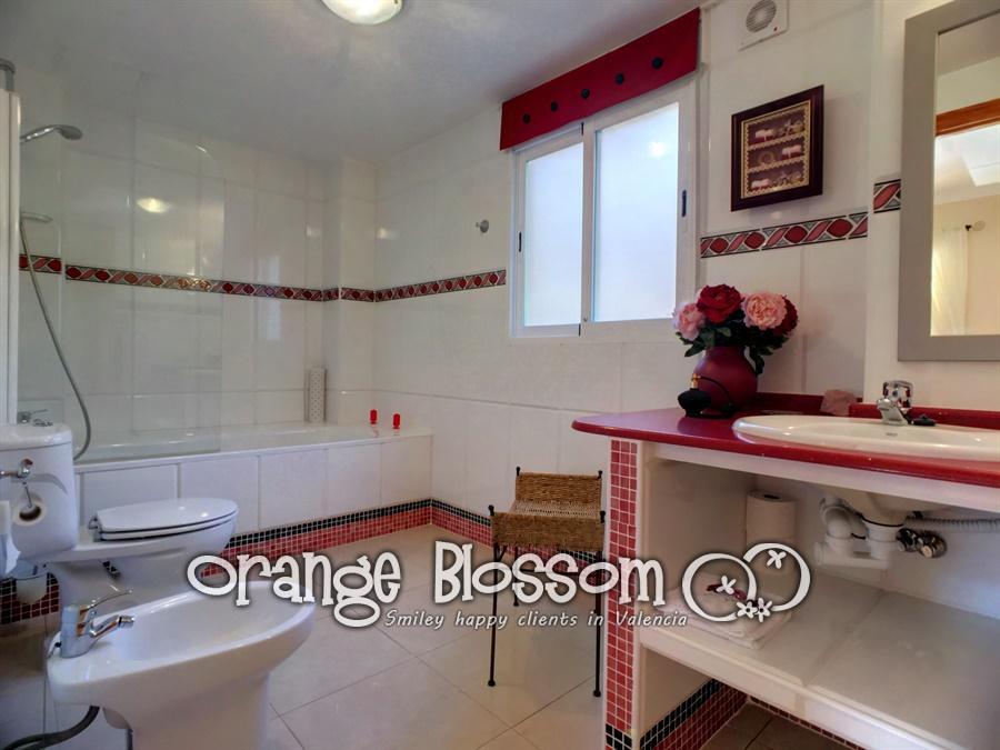 Villa for sale in Gandia