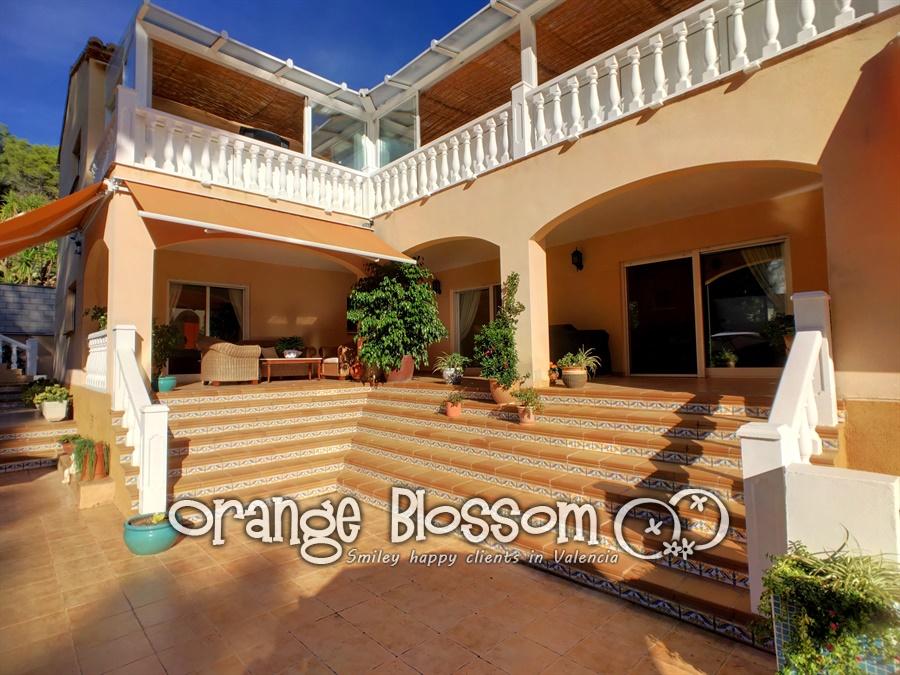 Villa for sale in Gandia