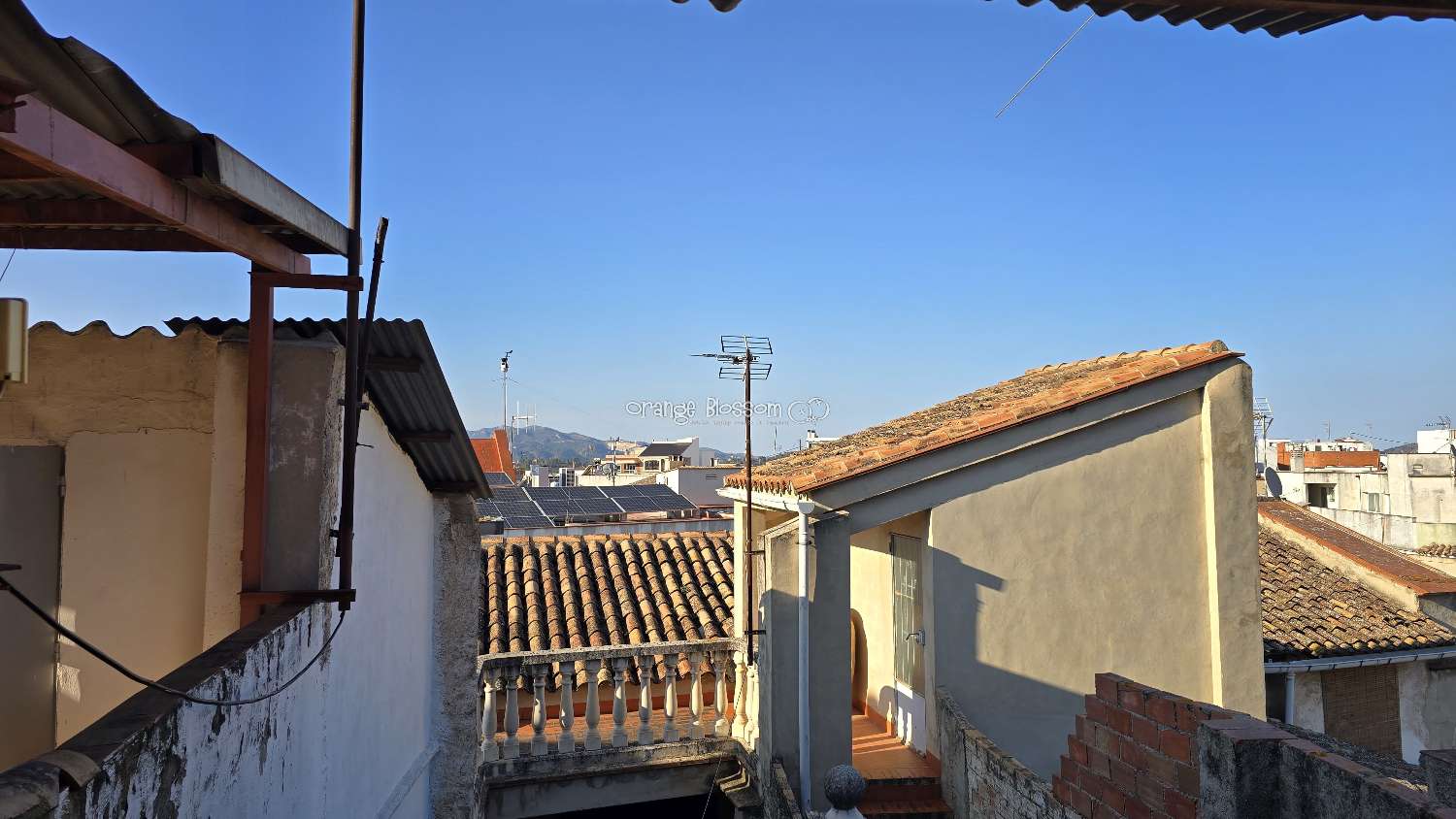 Esta propiedad tiene mucho potencial. Debes venir y comprobarlo por ti mismo.